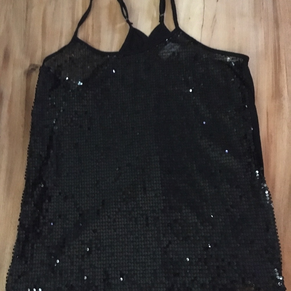A Beautiful Tank Top - Picture 10 of 10